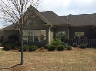 1001 Stonebridge Rd, Oxford, MS 38655