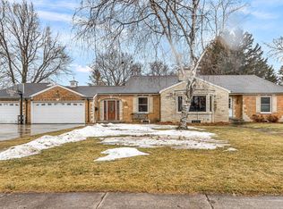 2215 Illinois Ave, New Holstein, WI 53061