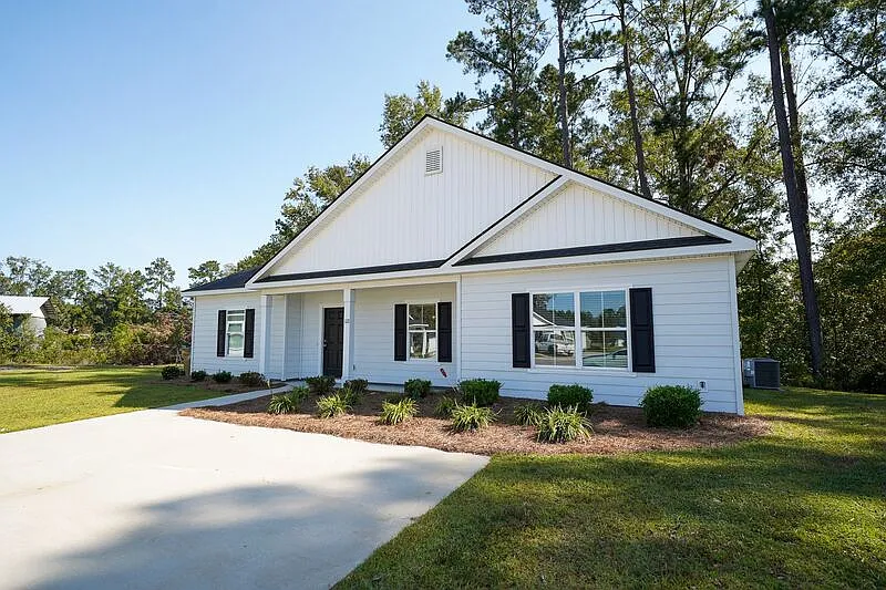 3 bed, 2.0 bath, 1531 sqft, $2,000 — Photo 3