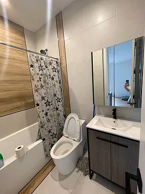 Rented by Greenrock Management | media 6