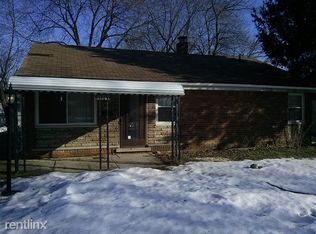 11147 Unity Dr, Warren, MI 48089