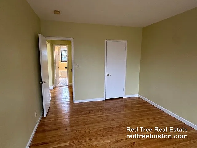 55 Harvard Ave — Photo 3