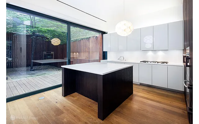 Rented by Douglas Elliman | media 4