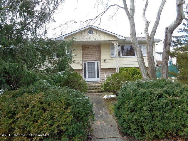 1st image of 6 Lapsley Ln