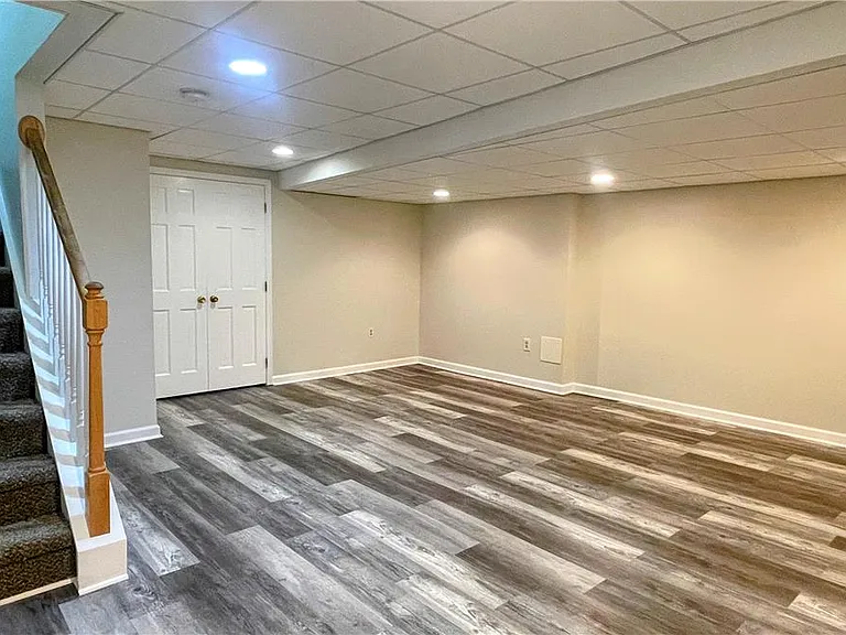 8104 Heritage Dr — Photo 25