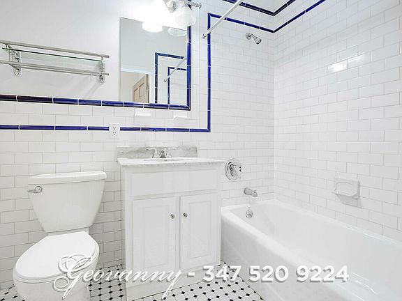 4th image of 370 Menahan St #A1r