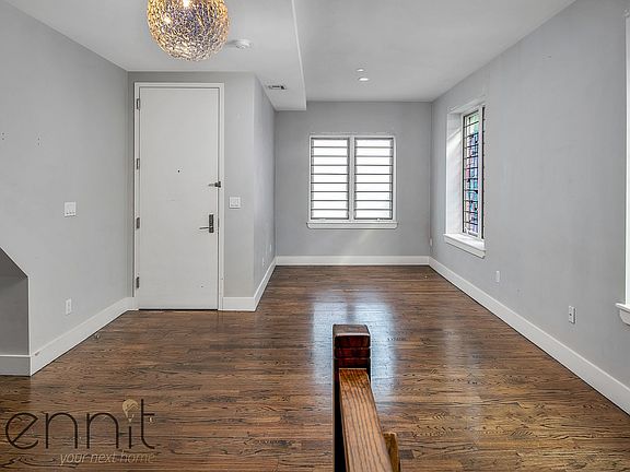 2nd image of 573 Van Buren St #1B