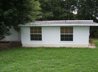 574 Revilo Rd, Leoma, TN 38468