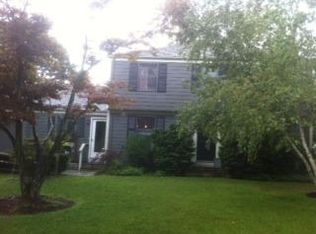 141 Alfred Drown Rd, Barrington, RI 02806