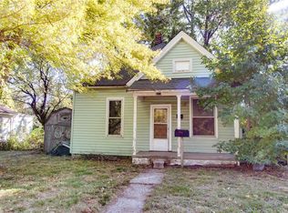 601 Lampert St, Alton, IL 62002