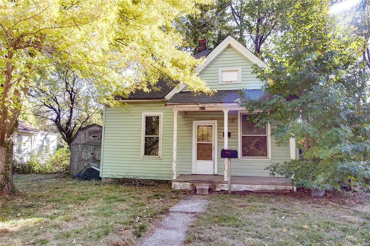 601 Lampert St photo 1