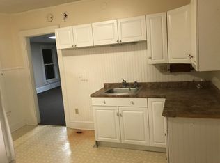 26 Elm St APT 3, Gardiner, ME 04345