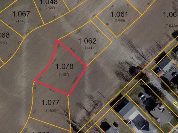 325 Parkview Dr, Bluffton, OH 45817