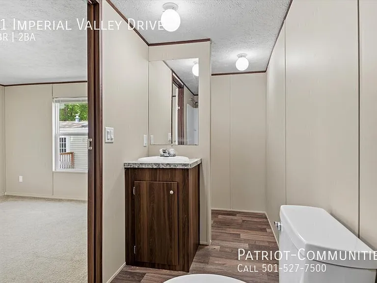 31 Imperial Valley Dr — Photo 11