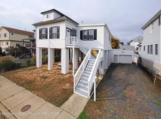 60 Washington Ave, Highlands, NJ 07732