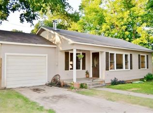 430 E Main, Centerville, TX 75833