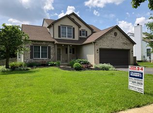 427 W River Dr, Grove City, OH 43123