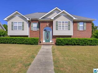 39 Indian Bow Rd, Warrior, AL 35180