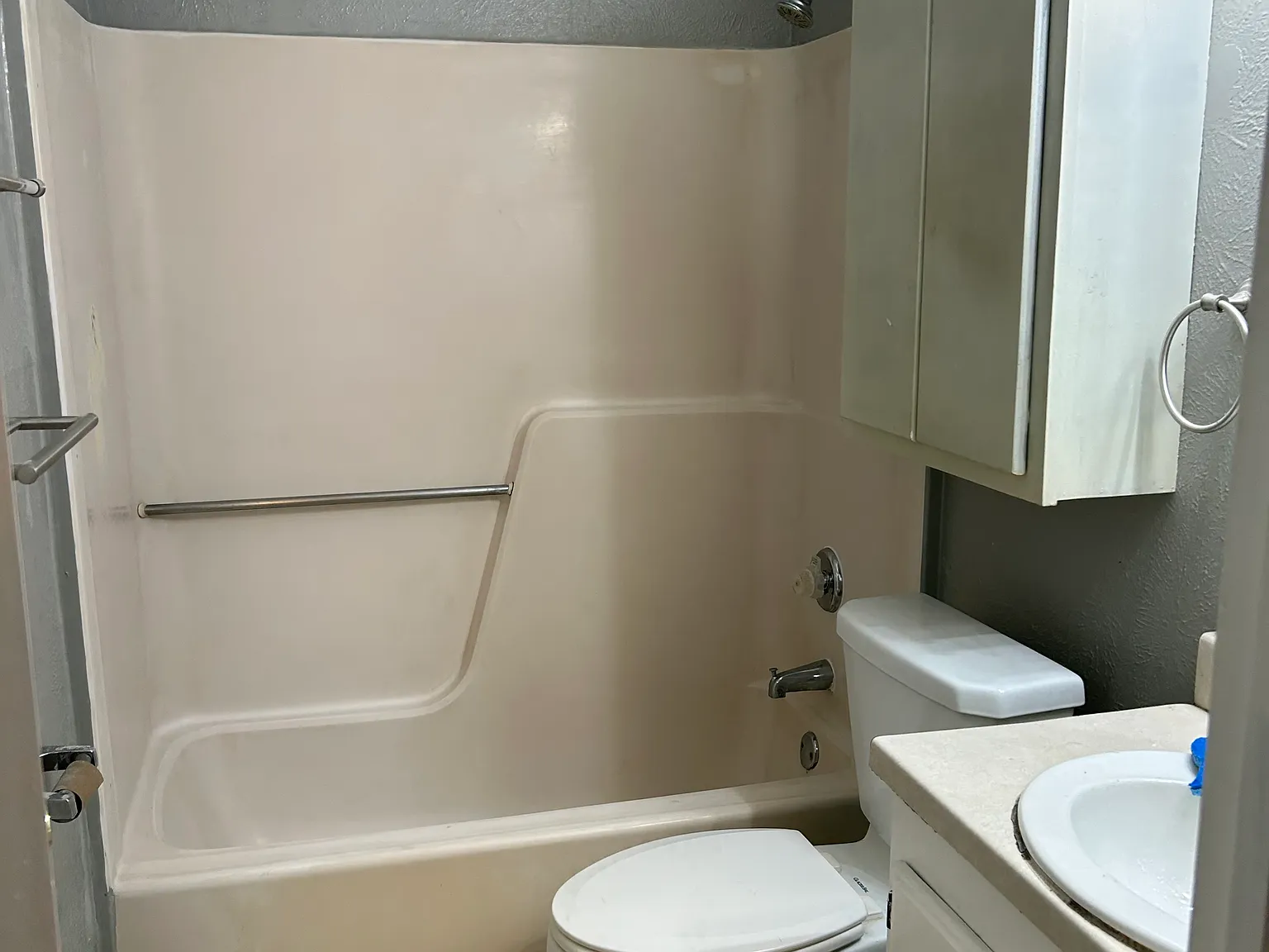 3 bed, 1162 sqft, $1,650 — Photo 4