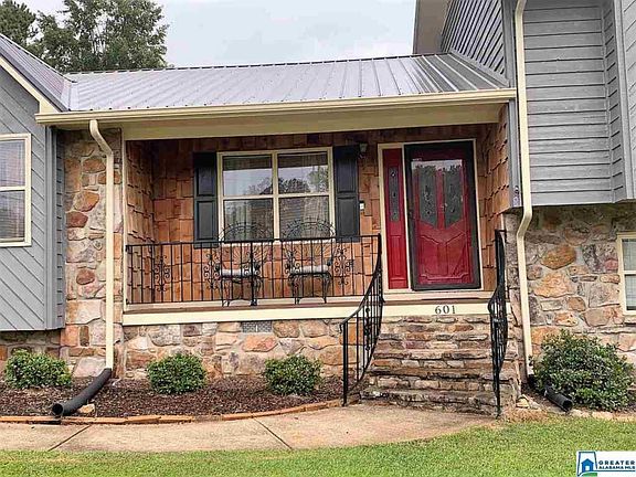 5th image of 601 Lynnwood Ln