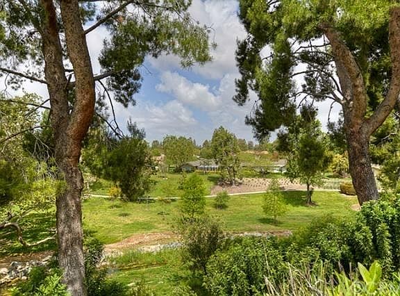 Beautifully maintained Laguna Woods grounds