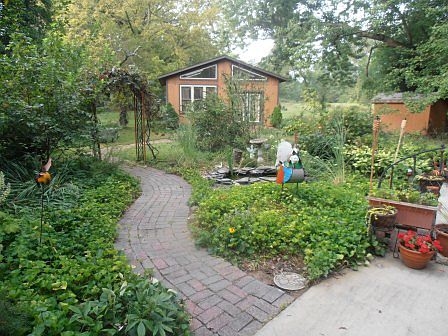 Guest House in the Garden
