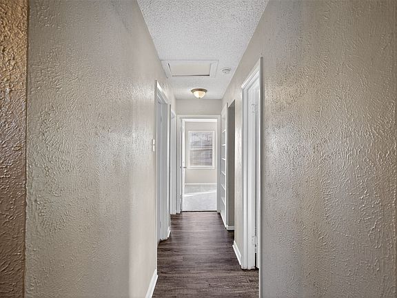 5th image of 701 Harrison Ln