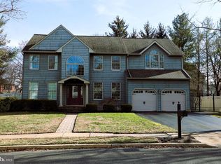 112 Steeplechase Dr, Doylestown, PA 18901
