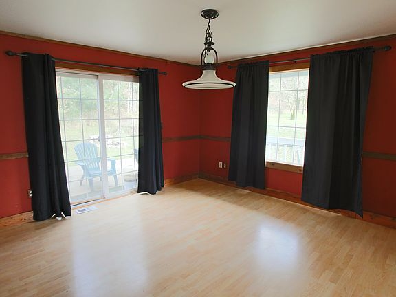 5th image of 17502 Gilbert Ave SE
