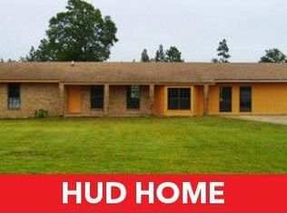 804 Lavelle Ladner Rd, Lumberton, MS 39455
