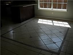 5th image of 7403 Vista Hill Ln