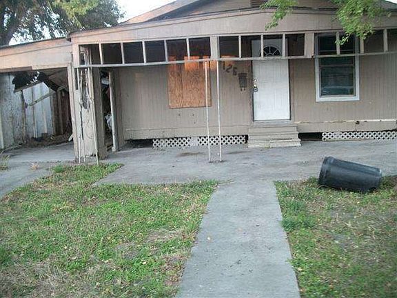 2nd image of 726 Private Road Dr