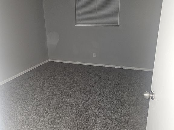 5th image of 2892 E 11th Ave #B