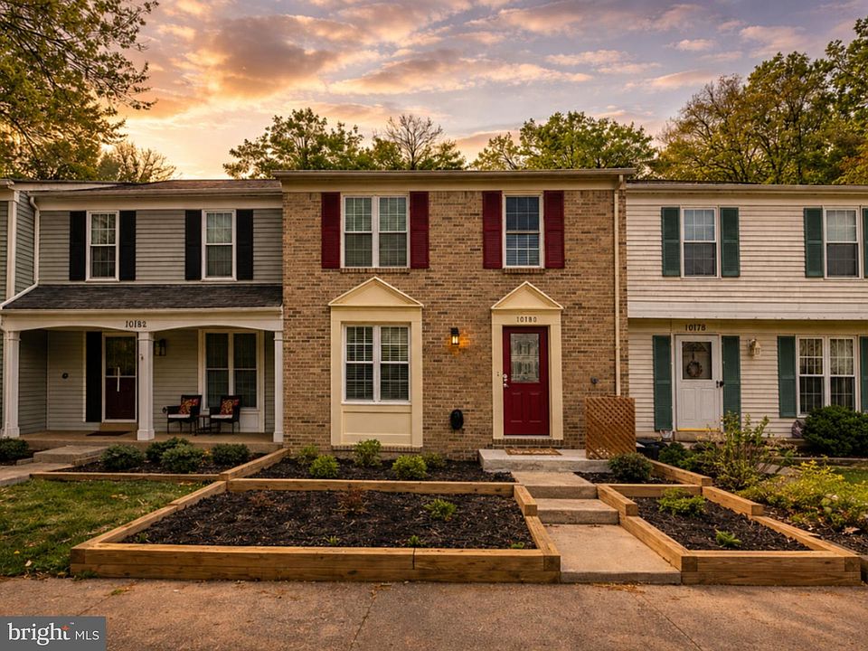 1st image of 10180 Sassafras Woods Ct