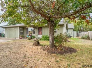 845 N 8th St, Aumsville, OR