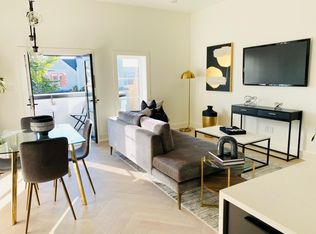 2566 University Pl NW UNIT 301, Washington, DC 20009