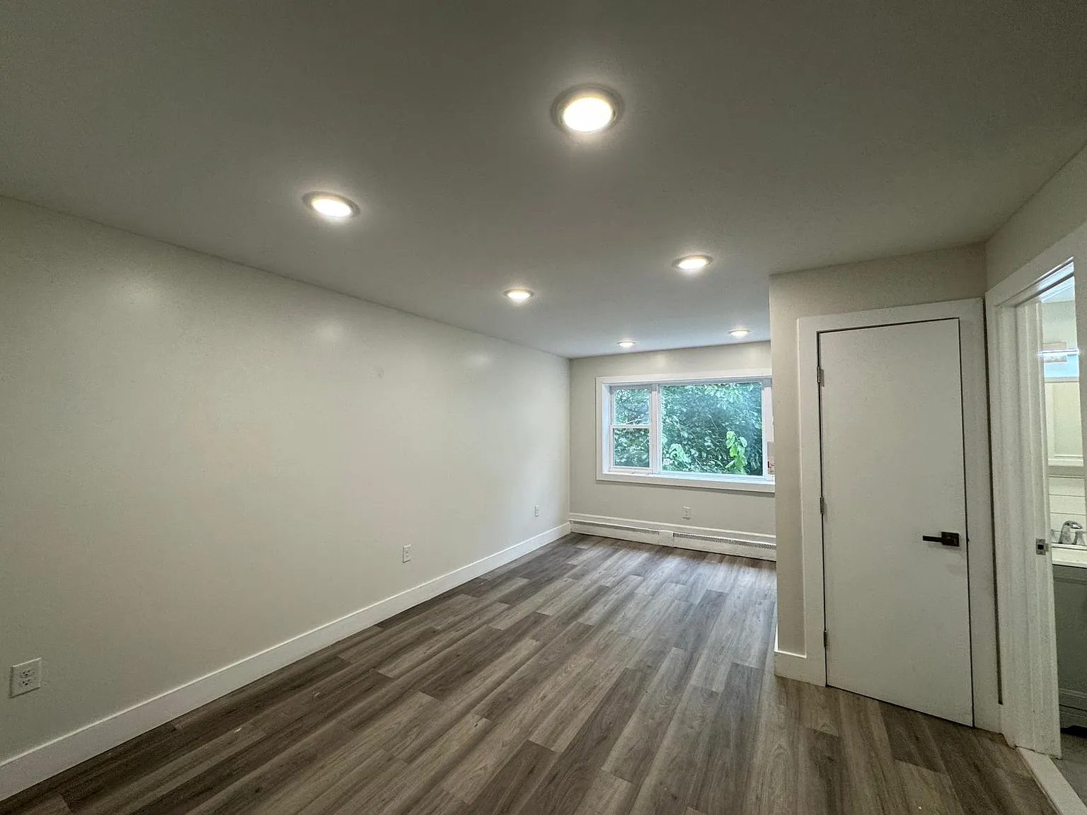 2505 John F. Kennedy Boulevard — Photo 4