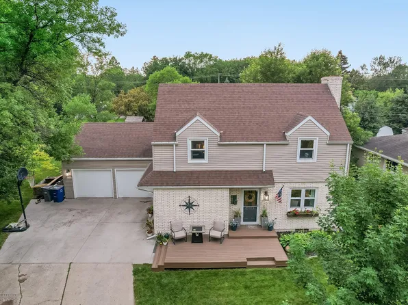 1800 Centre Sq, Moorhead, MN 56560