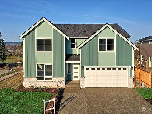 3rd image of 806 76th Drive SE