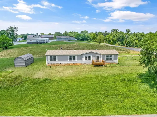 231 Southside Cir, Newport, TN 37821