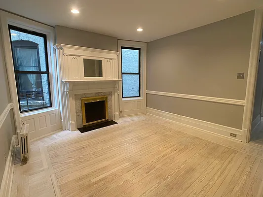 Rented by Tourma Realty LLC | media 17