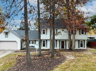 10017 Neil Armstrong Ct, Fort Wayne, IN 46804