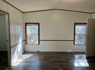 209 Sierra Rd, Jesup, GA 31545