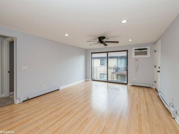 5th image of 7204 W Wrightwood Ave APT 3S