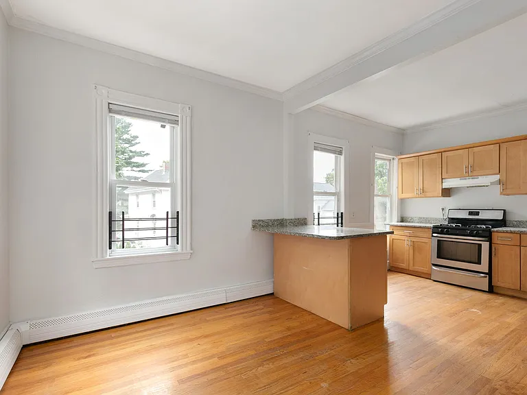 6 Glines Ave #1 — Photo 7