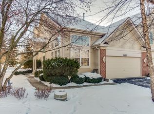3125 Saint Michel Ln, St Charles, IL 60175