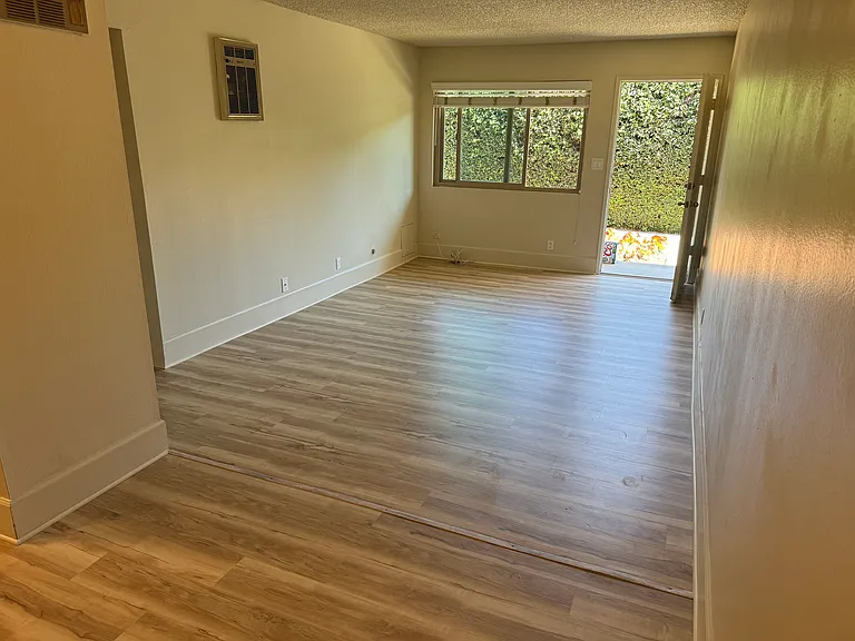 2015 Castillo St #2 — Photo 5