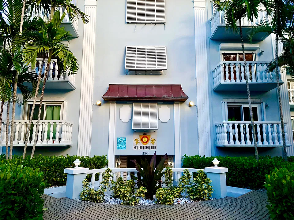 1150 Madruga Ave #A202