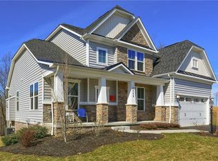 2028 Golden Grove Dr, Mars, PA 16046