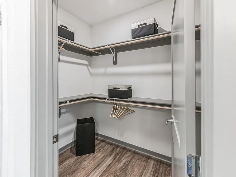 The Depot Luxury Apartments — Photo 34